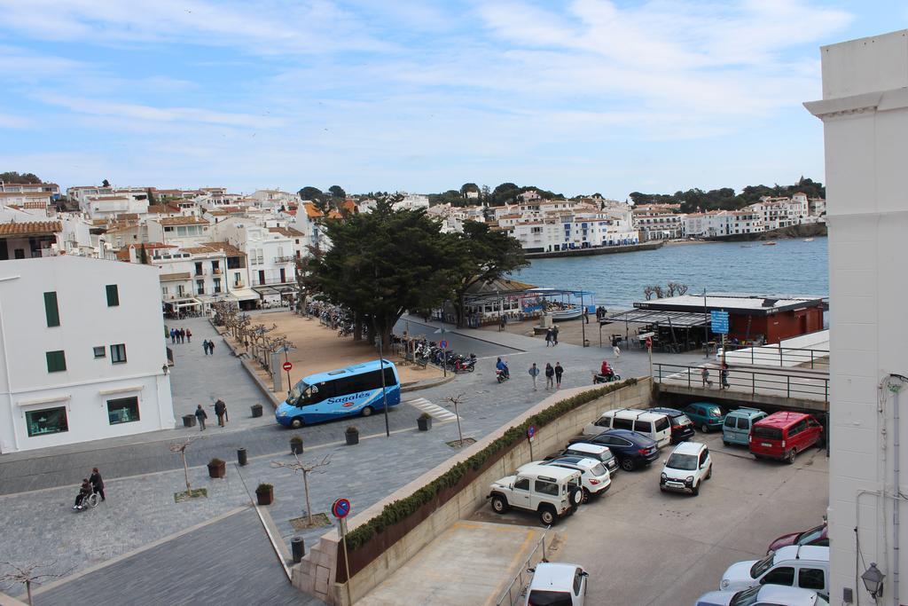 Hostal Cristina Cadaques Exterior photo